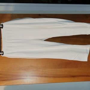 Land's End white cotton capri pants